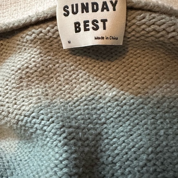 Aritzia Sunday Best cardigan - Picture 3 of 4